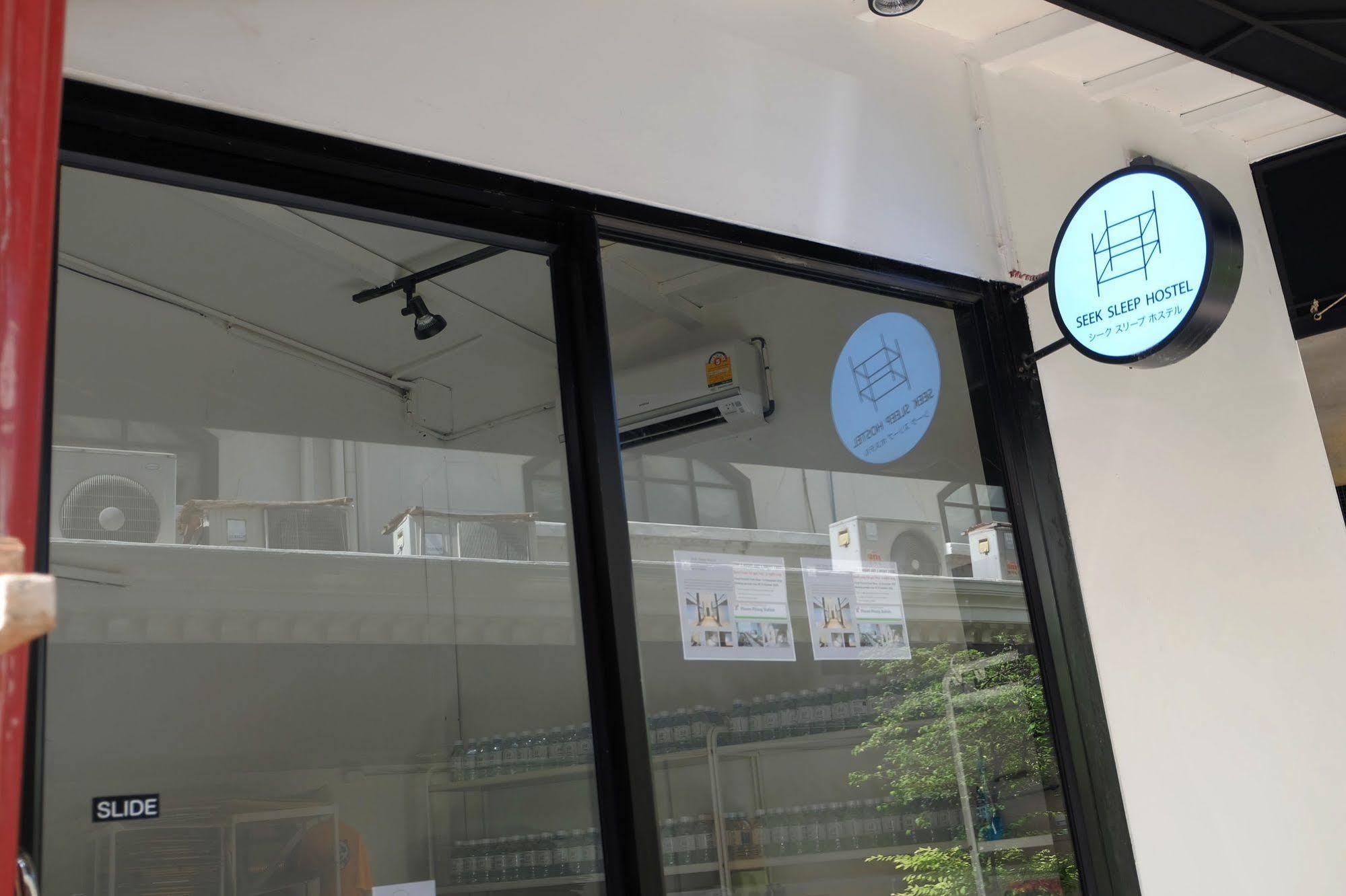 Seek Sleep Hostel Bangkok Eksteriør bilde