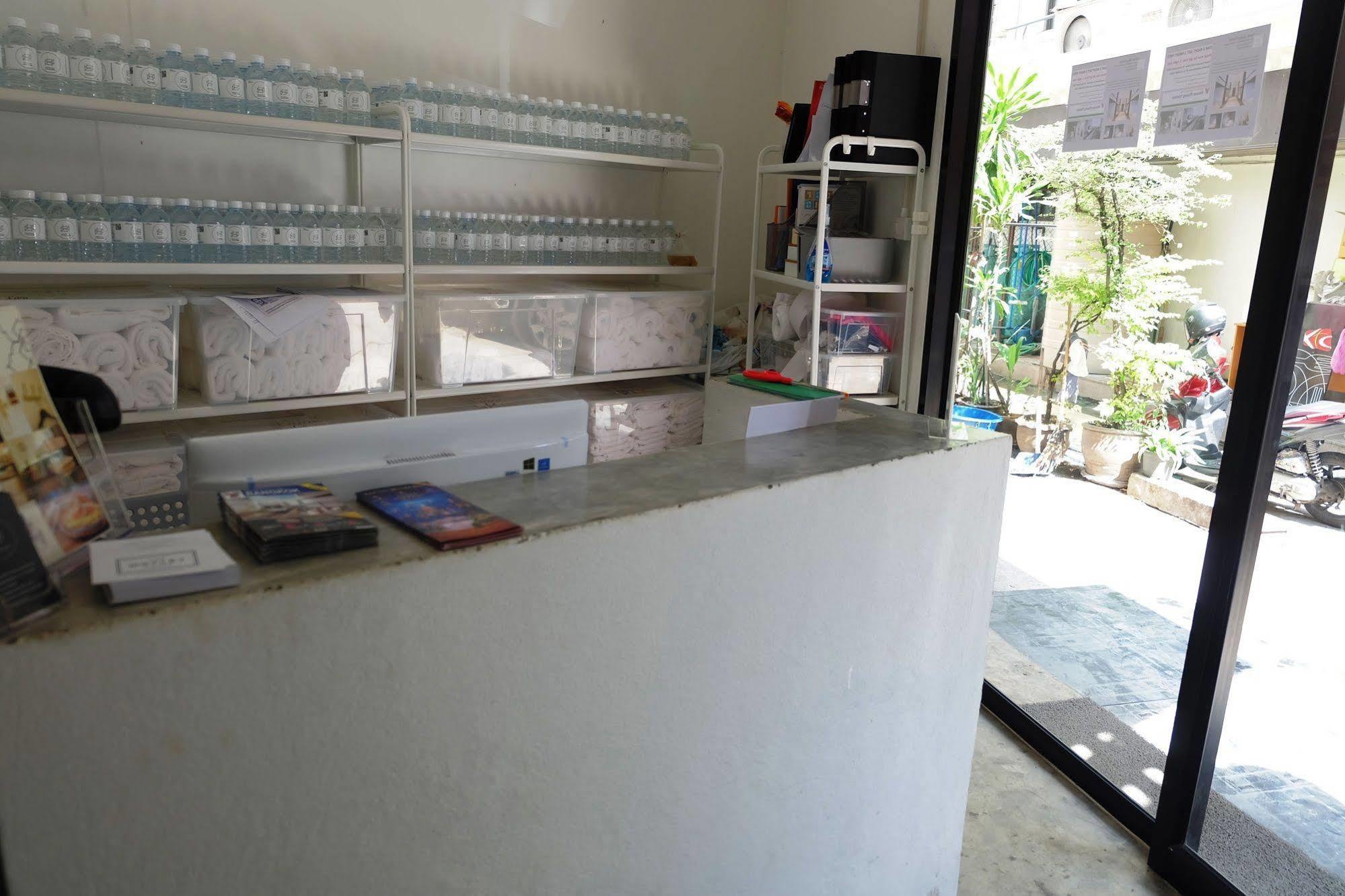 Seek Sleep Hostel Bangkok Eksteriør bilde